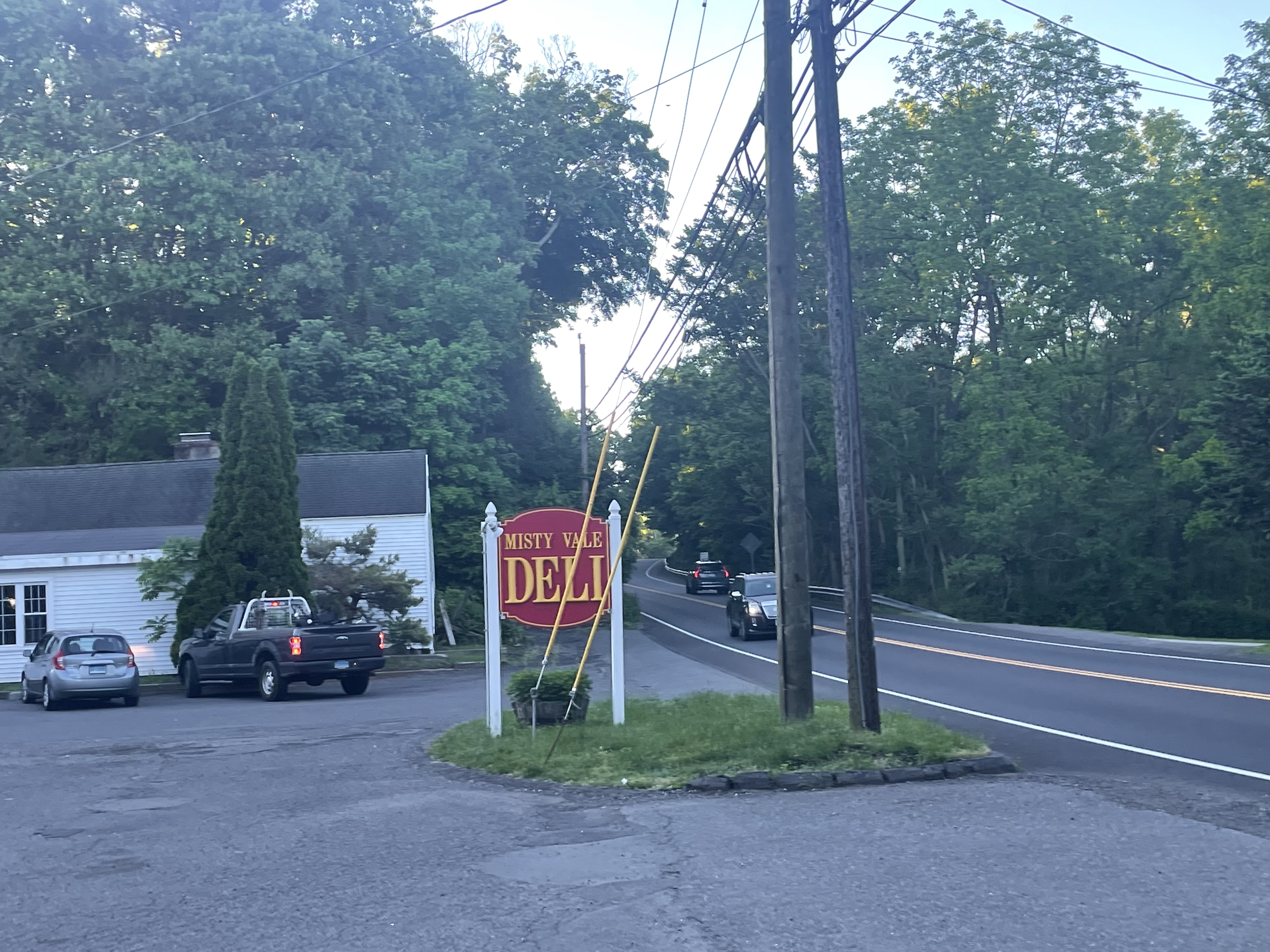 A picture of 4th street in May 2024